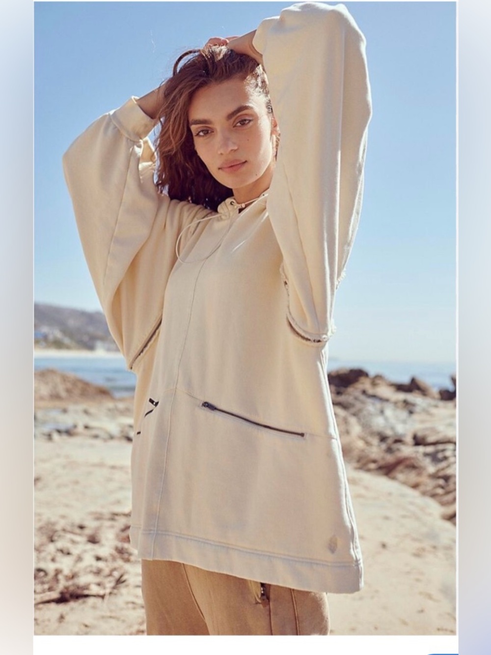 Light Lilac Oversized Hoodie with Zip Pockets